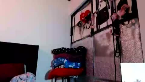 Snapshot of doll_sary chatting on January 13, 12:51 am Catherine XXX online show from January 13, 12:51 am