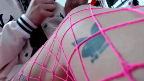 Snapshot of doll_sary chatting on January 23, 1:51 am Catherine XXX online show from January 23, 1:51 am