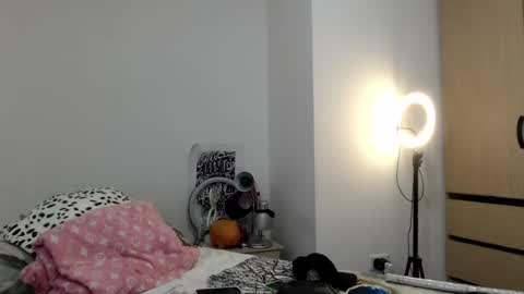 Catherine XXX online show from July 21, 7:49 pm