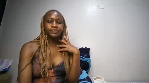 dollberry online show from December 10, 7:37 am