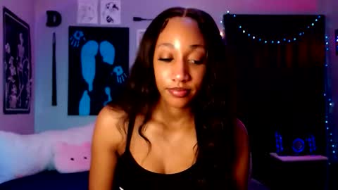 Snapshot of dollfacebeauty_x chatting on March 15, 1:00 am Princess DollfaceBeauty online show from March 15, 1:00 am