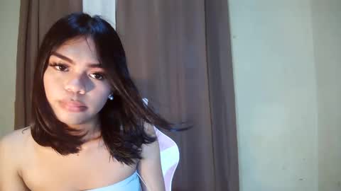 dolly_angel2 online show from December 8, 7:05 am