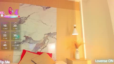 Snapshot of dolly_brownc chatting on October 21, 4:13 am dolly_brownc online show from October 21, 4:13 am