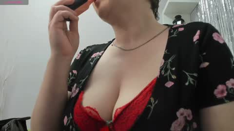 DoloresSea online show from January 5, 6:02 am