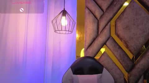 Snapshot of dom_veneno chatting on November 21, 6:50 pm dom_veneno online show from November 21, 6:50 pm