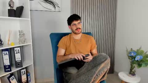Snapshot of domboy_ chatting on June 16, 8:00 pm domboy online show from June 16, 8:00 pm