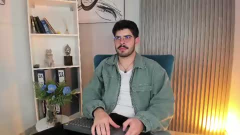 Snapshot of domboy_ chatting on June 20, 8:00 pm domboy online show from June 20, 8:00 pm