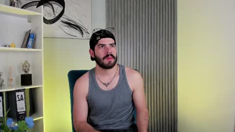 Snapshot of domboy_ chatting on July 14, 8:58 pm domboy online show from July 14, 8:58 pm