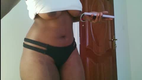 Snapshot of domecesy chatting on September 14, 9:52 am Amarie noels online show from September 14, 9:52 am