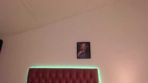 domenica online show from January 17, 1:57 am