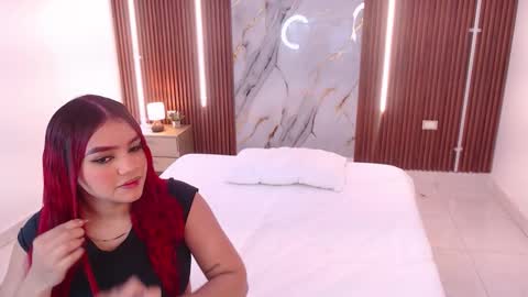 domenica online show from October 15, 1:00 pm