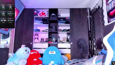 Snapshot of domenique_stoll chatting on October 13, 11:49 pm DAVID 3 online show from October 13, 11:49 pm