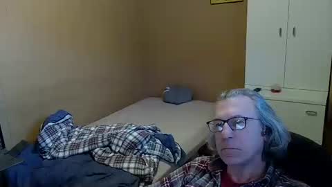 Snapshot of domiande chatting on February 17, 2:48 pm domiande online show from February 17, 2:48 pm