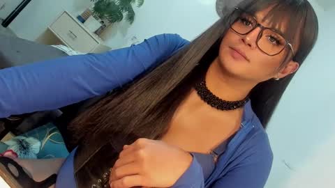 ANGELA online show from February 4, 4:39 pm