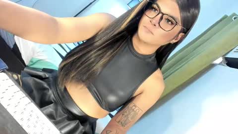 ANGELA online show from October 2, 4:08 am