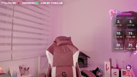 Snapshot of domina_deivis chatting on March 11, 7:04 am I WILL BE BACK ON WEDNESDAY DECEMBER 4 0100AM COLOMBIA TIME    online show from March 11, 7:04 am