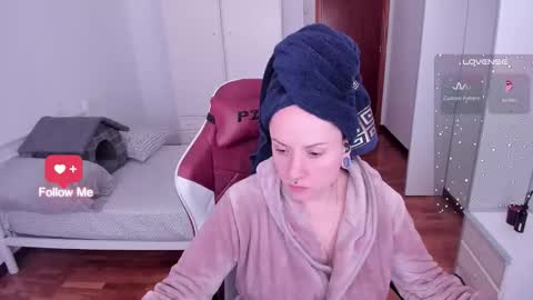 Snapshot of domina_deivis chatting on September 29, 7:35 am I WILL BE BACK ON WEDNESDAY DECEMBER 4 0100AM COLOMBIA TIME    online show from September 29, 7:35 am