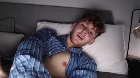 Alex...  online show from February 8, 2:27 pm