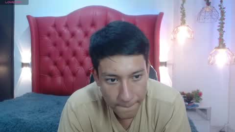 Snapshot of dominantboy4 chatting on April 22, 10:55 pm domi online show from April 22, 10:55 pm