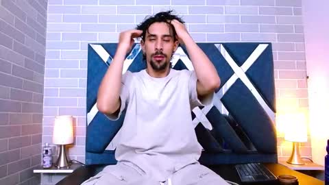 Dominic online show from November 15, 11:51 am