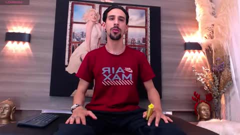Dominic online show from November 17, 8:14 pm