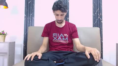 Dominic online show from December 1, 11:15 am