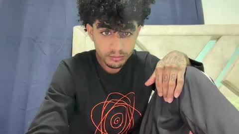 Brandon online show from April 2, 11:46 pm