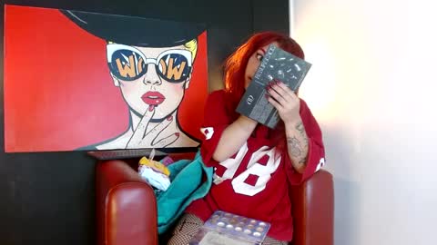   online show from March 30, 11:55 am