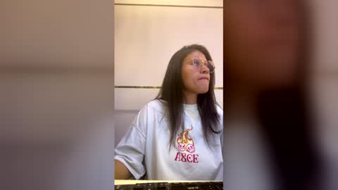   online show from March 27, 2:39 pm