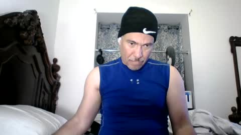 Snapshot of dominicanorico chatting on July 14, 3:11 am luis online show from July 14, 3:11 am