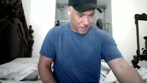 Snapshot of dominicanorico chatting on July 26, 9:54 pm luis online show from July 26, 9:54 pm