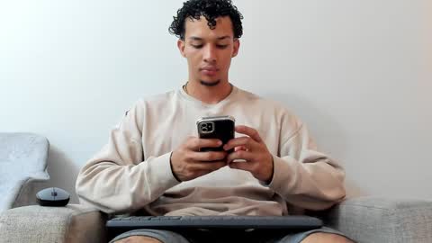 Snapshot of dominick_star chatting on January 13, 4:07 am Dominick Star online show from January 13, 4:07 am