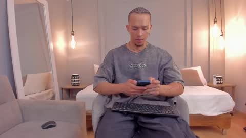 Dominick Star online show from November 10, 4:11 am