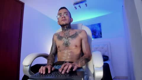 Dominic online show from March 20, 12:26 am