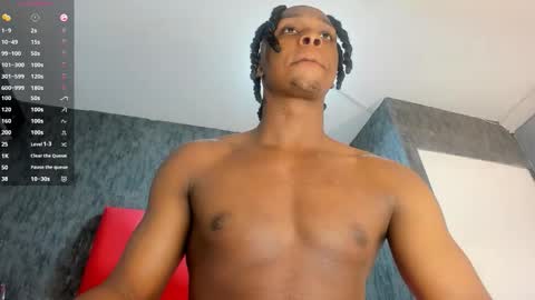 Snapshot of dominicsccott chatting on February 15, 12:47 pm Dominicscott online show from February 15, 12:47 pm