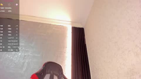 Snapshot of dominicsccott chatting on April 18, 1:04 pm Dominicscott online show from April 18, 1:04 pm
