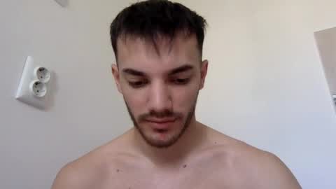 Snapshot of dominicvalente chatting on May 23, 11:03 am dominicvalente online show from May 23, 11:03 am