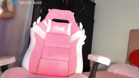 Snapshot of dominika_angel chatting on September 24, 1:20 am online show from September 24, 1:20 am