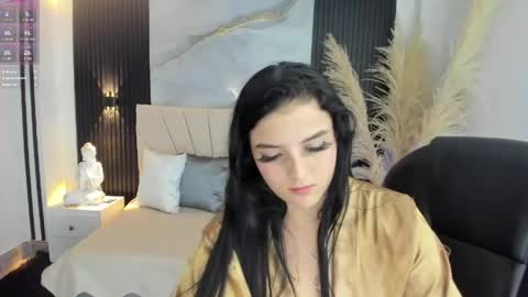 Snapshot of dominika_lovy chatting on May 24, 12:10 pm Dominika online show from May 24, 12:10 pm