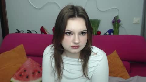 Snapshot of dominikaak chatting on March 3, 8:42 am dominikaak online show from March 3, 8:42 am