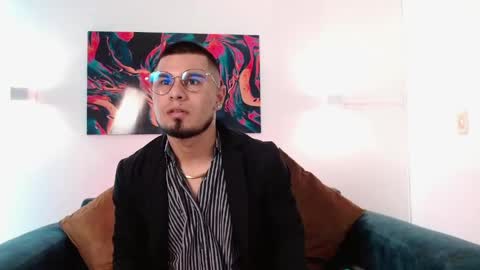 Snapshot of dominikvega chatting on May 27, 6:38 pm Dominik online show from May 27, 6:38 pm