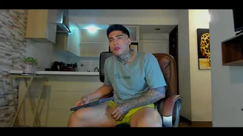 Only fans Ronnie col---InstaRonniecolleman  online show from November 17, 1:22 am