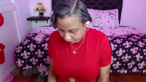 Snapshot of domink_gilr chatting on March 14, 9:20 pm D O M I N K online show from March 14, 9:20 pm