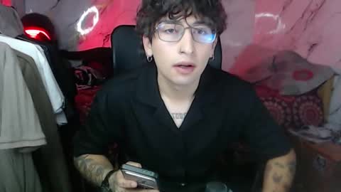 dominus_kane online show from January 16, 2:59 am