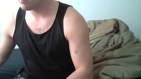 domjfriesen1541 online show from March 29, 9:48 pm