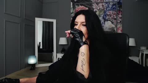 Dom Melisa online show from December 13, 12:31 am