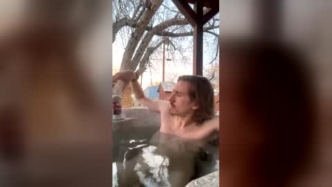 Snapshot of dommepleasemistress chatting on March 17, 1:10 am dommepleasemistress online show from March 17, 1:10 am