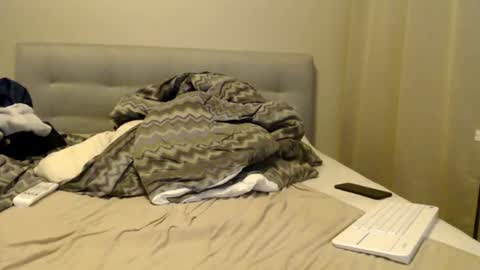 Snapshot of domnorwegian chatting on April 15, 3:35 am domnorwegian online show from April 15, 3:35 am