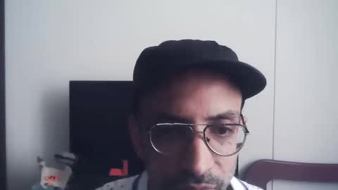 Snapshot of don__chi chatting on December 26, 8:00 pm don__chi online show from December 26, 8:00 pm