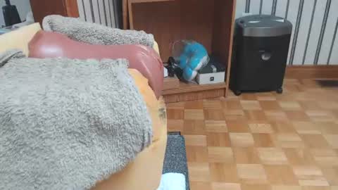 Snapshot of don_r55 chatting on June 25, 5:39 pm Don online show from June 25, 5:39 pm